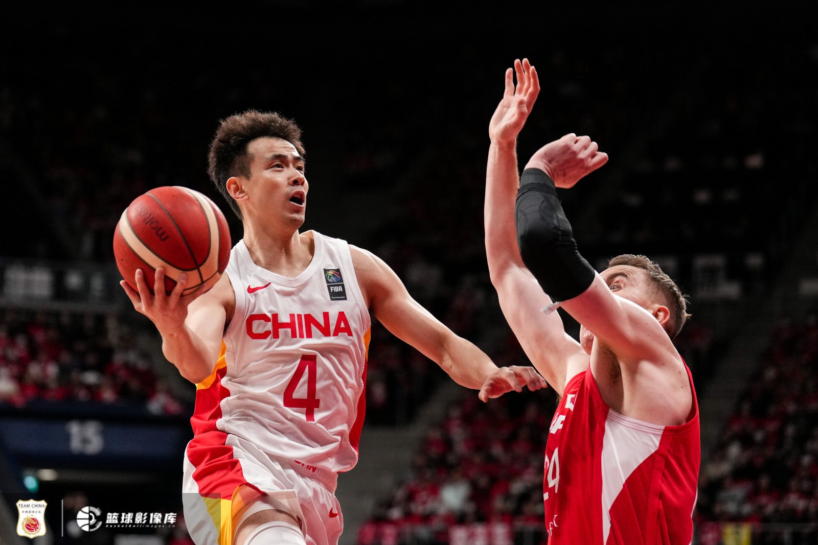 解说中国队后两场小组赛!赵继伟:有机会的话 争取来说场决赛