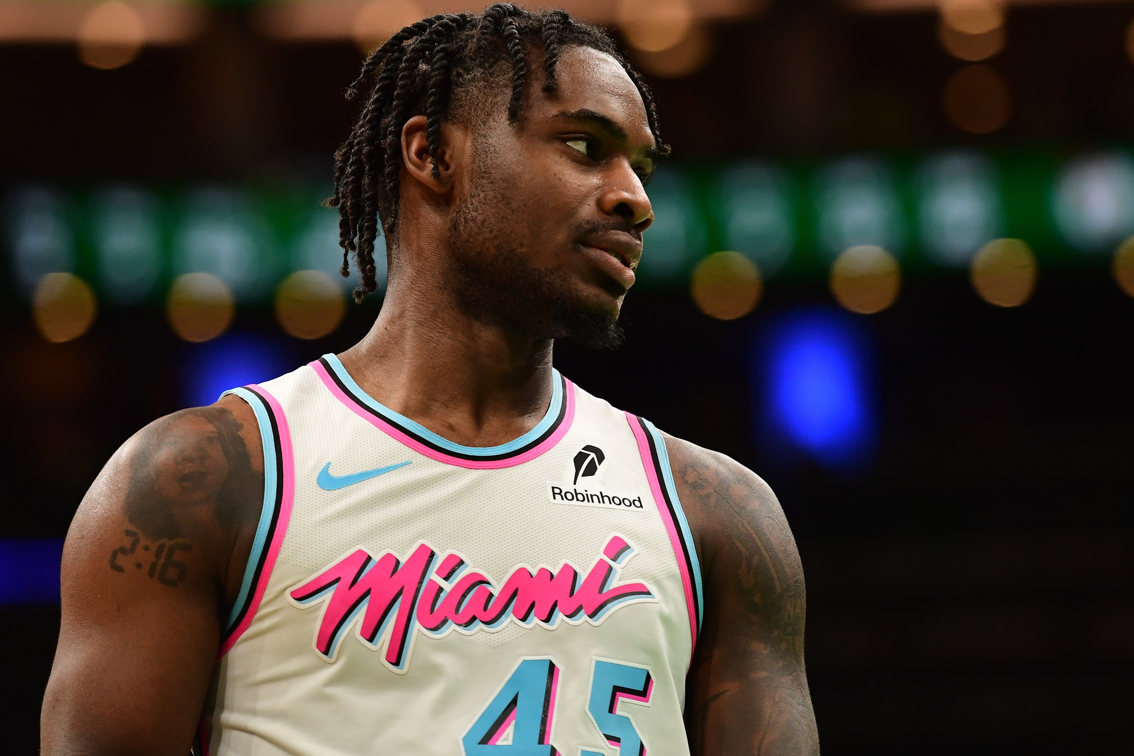 托尼-阿伦:当今NBA防守者已经被射手取代 但小米切尔仍然在坚持