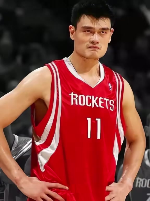 杨毅:身高是篮球场最重要因素 NBA是世界最好球员&人人身怀绝技
