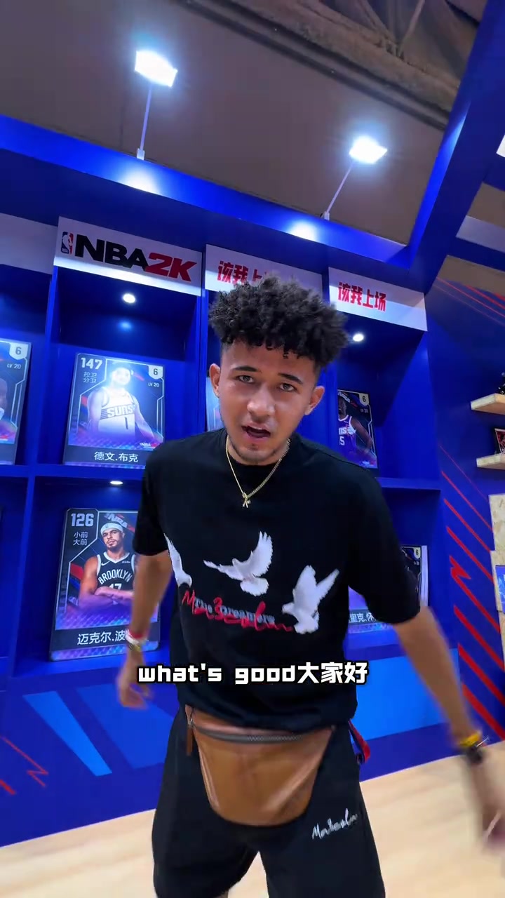 很标准!马卢阿奇采访说中文:杨瀚森兄弟!谢谢!一路平安!