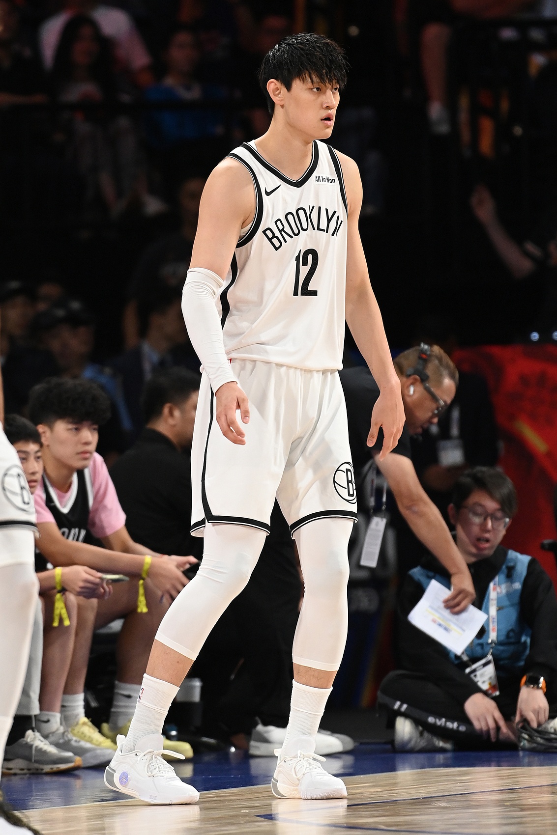 媒体人:曾凡博林葳距离NBA球员还有差距 但每个追梦人都值得尊重